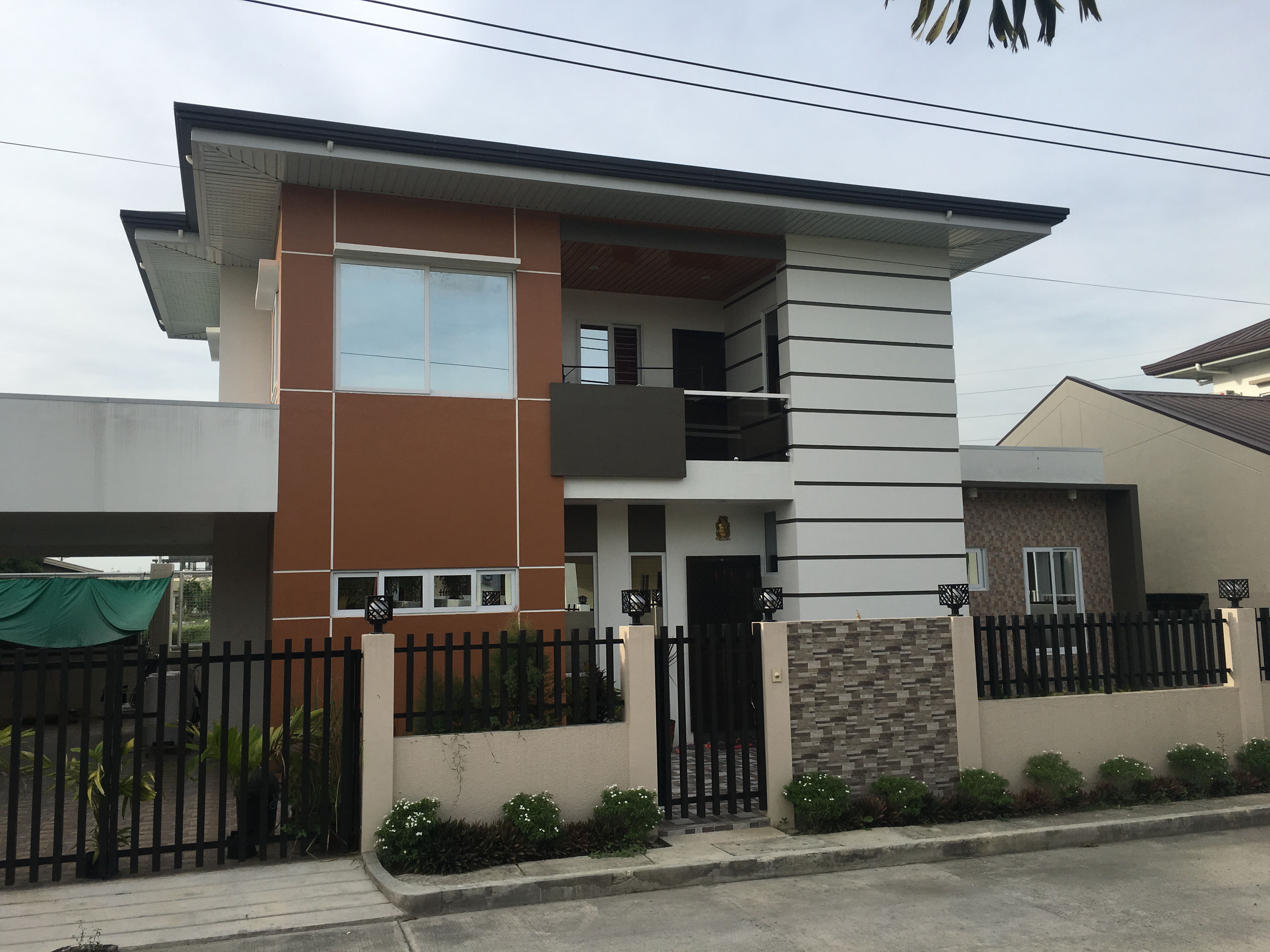 Alimax Modern and Unique Housing in Pangasinan House  